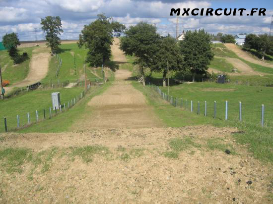 Photo 1 du Circuit Moto Cross d'Ossé