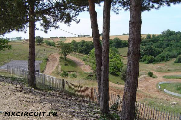 Photo 4 du Circuit Moto Cross de Montholeu - Is Sur Tille