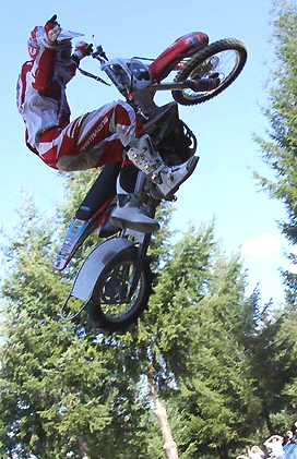 montee impossible motocross Saint Thomer 2010