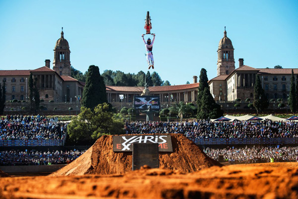 Josh Sheehan sacr champion des Red Bull X-Fighters 2014