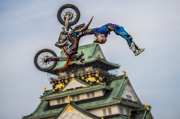 Levi Sherwood confirme aux Red Bull X-Fighters Osaka Japon 2014