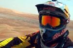 Ronnie Renner en Freeride dans les dunes de Dubai