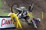 La chute de James Stewart en 1re manche du motocross ama Unadilla 2012