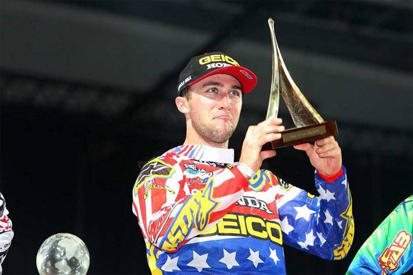 Eli Tomac décroche le titre de King Of Supercross Paris Lille 2014 pour la première fois