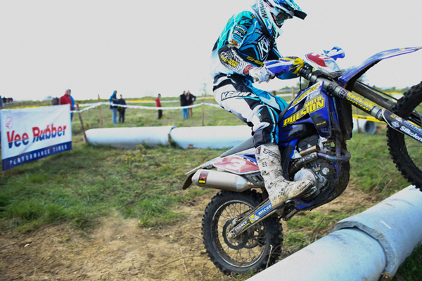 Franchissement enduro Champagne Mouton 2013