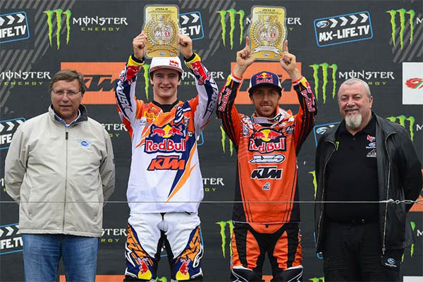 Jeffrey Herlings et Antonio Cairoli GP Benelux Lierop 2013