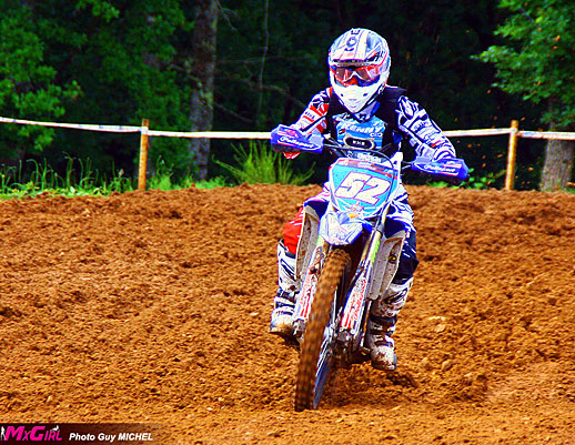 Justine Charroux championne de France motocross 2013