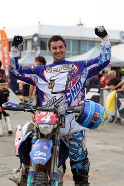 Pela Renet Champion EWC 2012