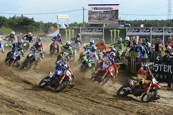 MXON 2012 race 1