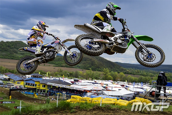 Romain Febvre et Dylan Ferrandis GP motocross MX2 Sevlievo Bulgarie 2014