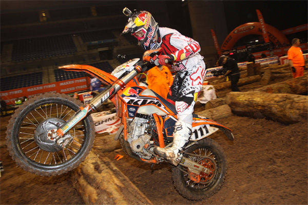 Taddy Blazusiak franchissement Superenduro Tours France 2014