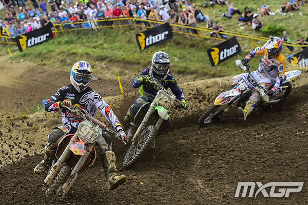 Tixier vs Ferrandis vs Febvre lors du Grand Prix motocross MX2 République Tchèque Loket 2014
