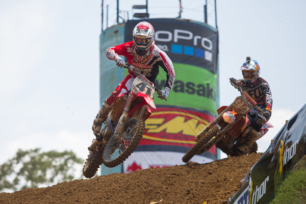 Trey Canard contre Ken Roczen lors du motocross ama 450cc Budds Creek 2014