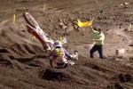 Quand on chute  la vitesse d'Eli Tomac, a fait mal !