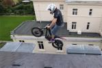 Chris Northover s'invite  l'ambassade de Russie  Londres