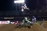 Une compilation des chutes du supercross ama Oakland 2013
