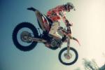 Superbe vido d'enduro de notre champion Franais Johnny Aubert