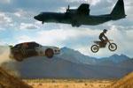 Ken Block et sa Subaru contre Ricky Carmichael et sa Suzuki