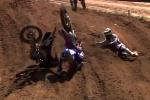 Chute spectaculaire de Mel Pocock et Aleksander Tonkov au GP MX2 Lettonie 2013
