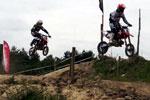 Suivez Alexandre Barbosa et Tho Bazerque lors du Pitbike de Nouan le Fuzelier 2012