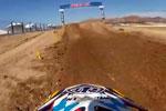 Travis Baker nous fait dcouvrir le terrain du motocross ama Lake Elsinore 2012
