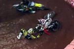 Le crash de Justin Barcia lors du supercross Lites Atlanta 2012