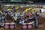 Empilement de pilotes lors du dpart des repchages du SX 450cc Anaheim 3 2013