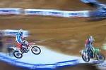 Gros crash de Chad Reed au SX de Dallas Arlington 2012 qui a du abandonner
