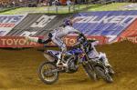 Toutes les chutes de James Stewart lors de la saison 2011 du supercross ama