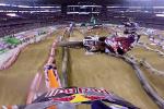 Le whip dangereux de Justin Barcia sur Ken Roczen
