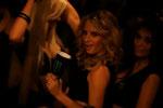 Les Monster Girls prêtent pour le supercross de Los Angeles