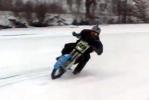Du motocross sur glace