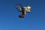Paris Rosen passe un double frontflip