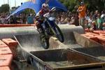 Red Bull City Scramble 2012 - Une course d'enduro dans la ville d'Auckland