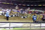 Encore une belle chute de James Stewart au SX AMA 450 de San Diego 2012