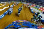 Dans la peau de James Stewart lors de la finale du supercross Arlington Dallas 2012