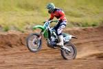 Tommy Searle poigne dans l'angle